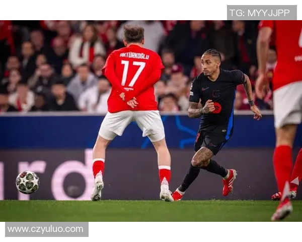 2020年拜仁慕尼黑与利物浦激战回顾精彩瞬间与战术分析