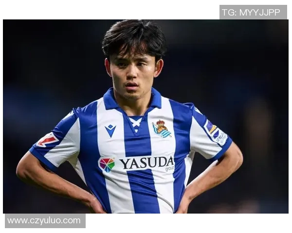 久保建英在国际赛场的表现引发热议球迷期待他的未来发展与突破